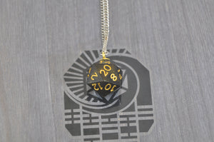 Necklace D20 Gilded Shadow